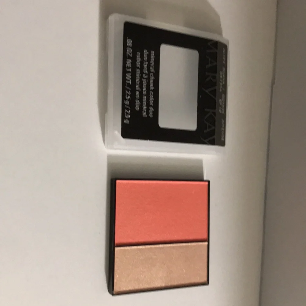 Mineral cheek color duo
